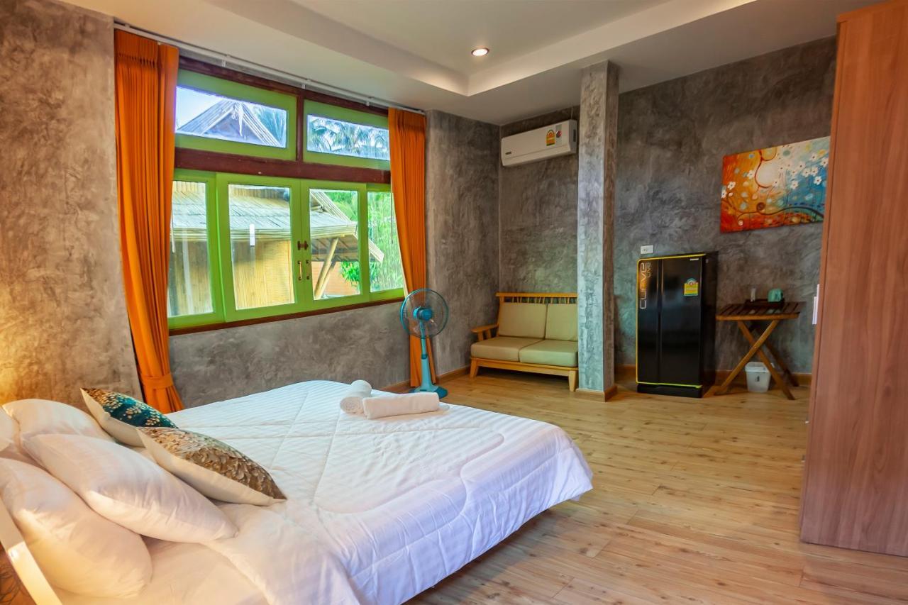Tonmai Suites Koh Lanta Exterior foto